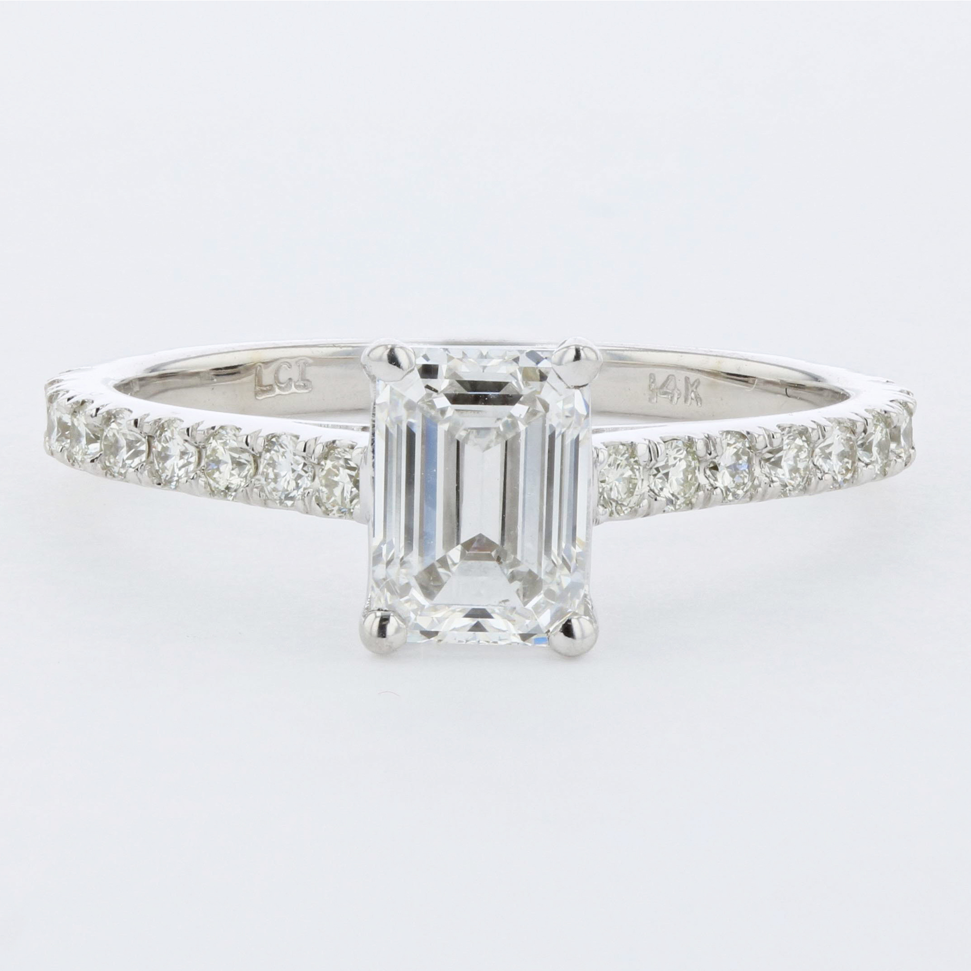 1.46ctw Diamond Engagment Ring in 14k White Gold